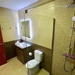 V&v Lloret- Marie Luxury House With Air Conditioning فيلة