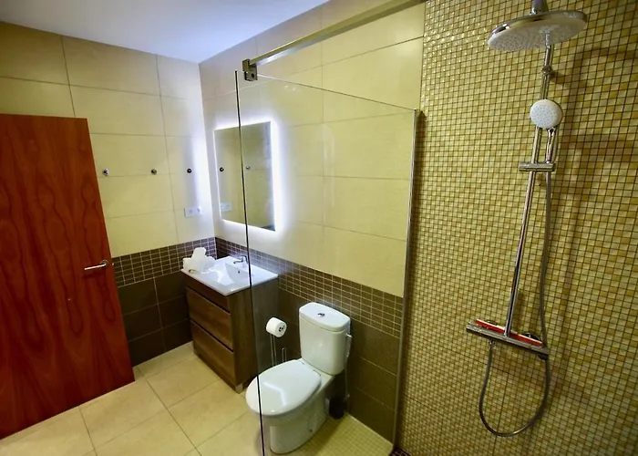 V&v Lloret- Marie Luxury House With Air Conditioning فيلة