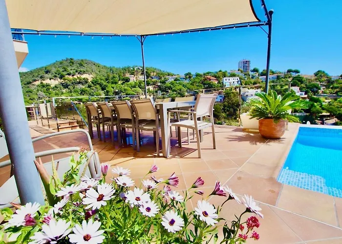 V&v Lloret- Marie Luxury House With Air Conditioning * يوريت دي مار