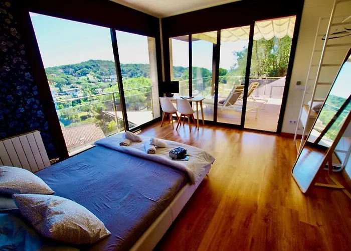 V&v Lloret- Marie Luxury House With Air Conditioning