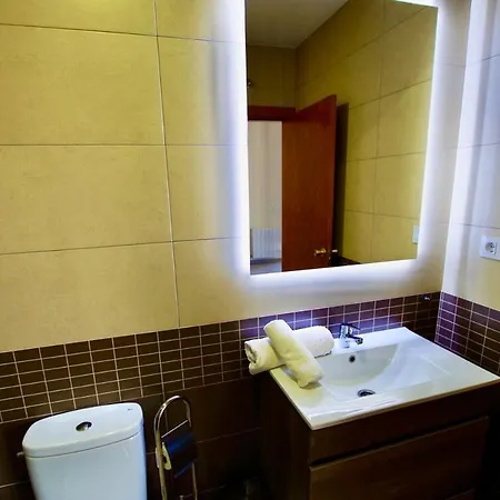 V&v Lloret- Marie Luxury House With Air Conditioning Villa